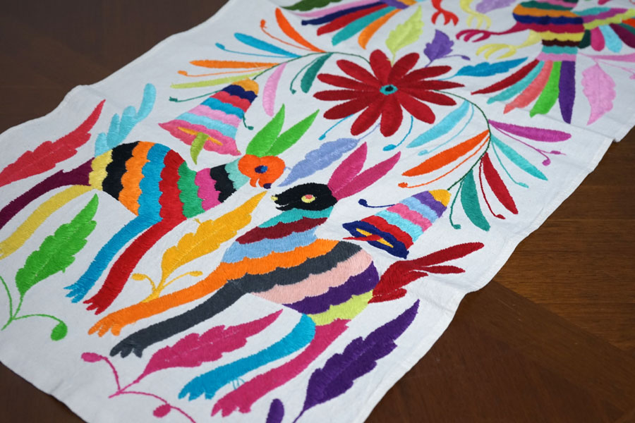 �ᥭ���������ȥ�²�Υƥʥ󥴻ɽ��Υơ��֥���ʡ����֤ο���ưʪ����44��190cm ge-1159