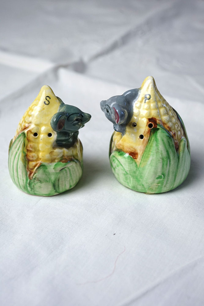 �ȥ���������βȤ˽���ͥ��ߤ����ƫ��Υ���ȡ��ڥåѡ����졡1950ǯ�塡gc-1943