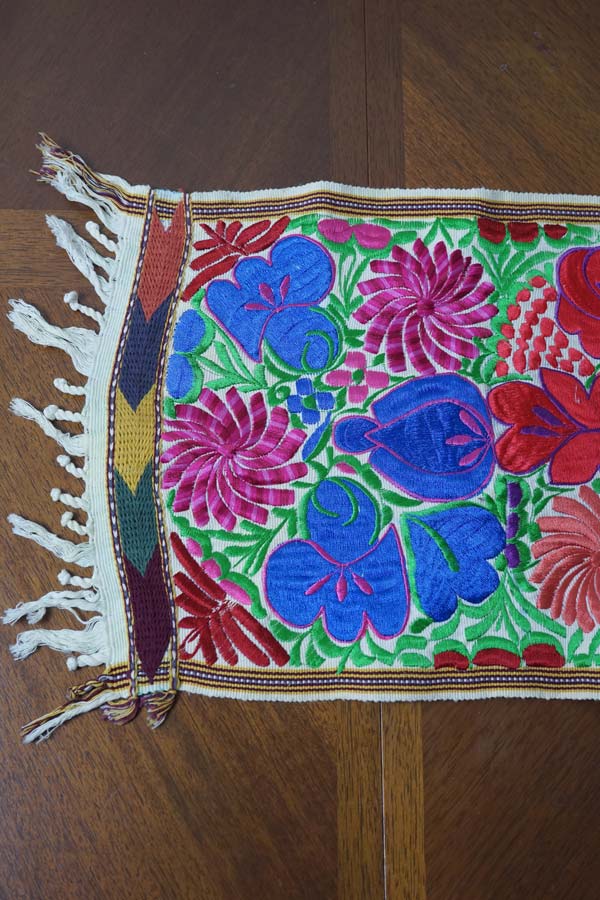 �ᥭ�����������ϥ����ܥ�����ɡ������ޥ��ʤȤ��������ɽ��Υơ��֥�ޥå�47��31.5cm ge-1160