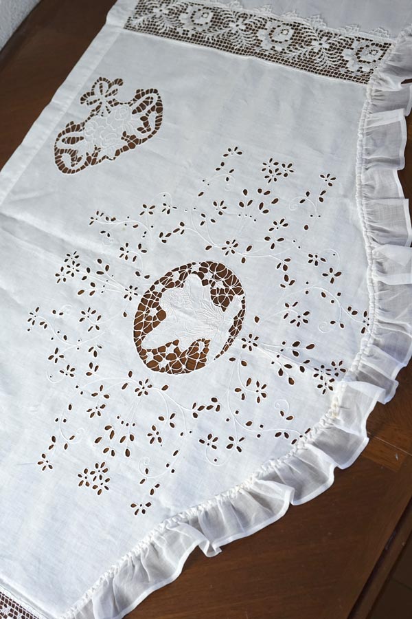 �ϥ󥬥꡼�Υۥ磻�ȥ���ɽ��ȥե���졼���Υ��ե������ƥ�146��67cm ge-1132