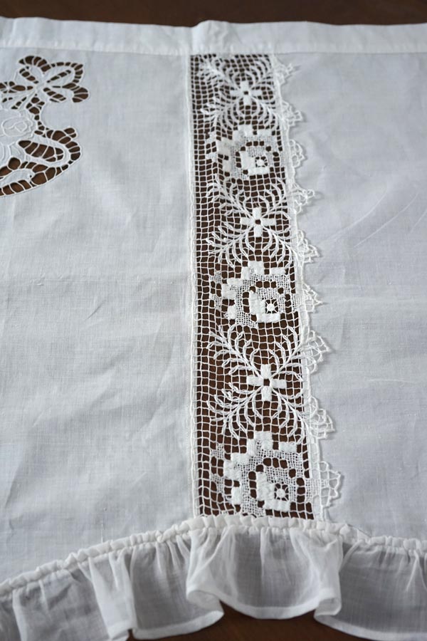 【美品】フランスアンティーク CB手刺繍 ホワイトフリルカフェカーテン 3376 選べる3柄 フラワー刺繍 カフェカーテン 約130×45cm ｜アミ