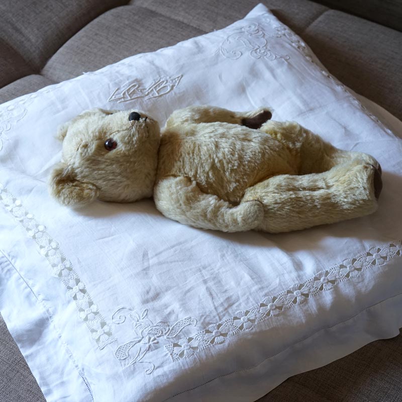 �����ꥹ�Υۥ磻�ȥ���ɽ���RB����ե��٥åȻɽ��Υ��å���󥫥С�75��72cm ge-1133