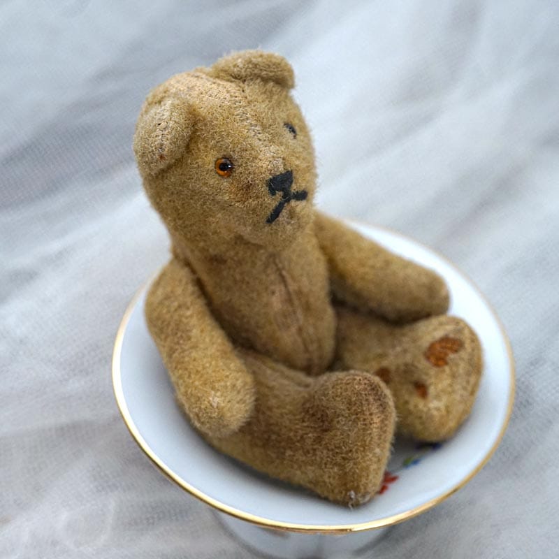 アンティーク小さなベア