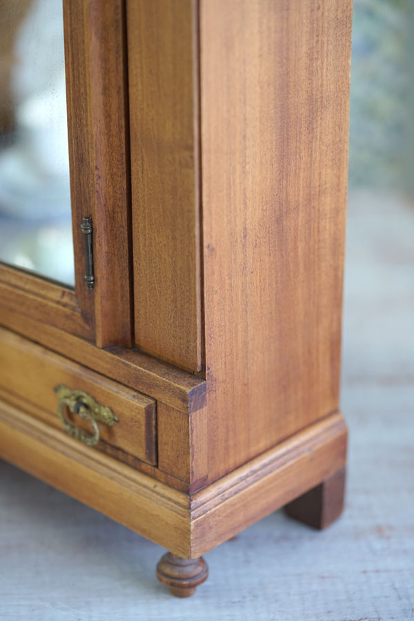 フランスアンティーク エンジェルとガーランドの飾りにミラー付きの