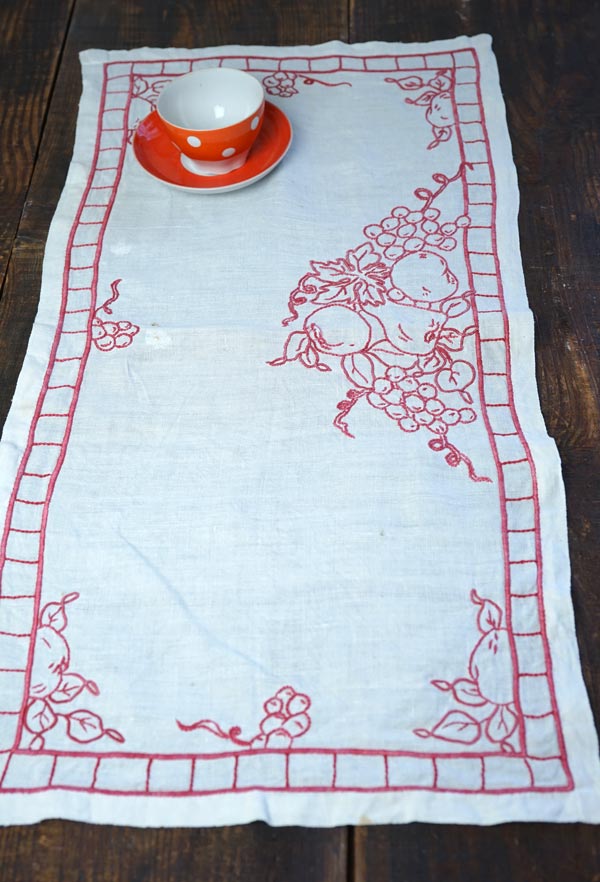 �������Υե롼�Ļɽ��Υơ��֥�ޥå�78.5��40cm ge-1101