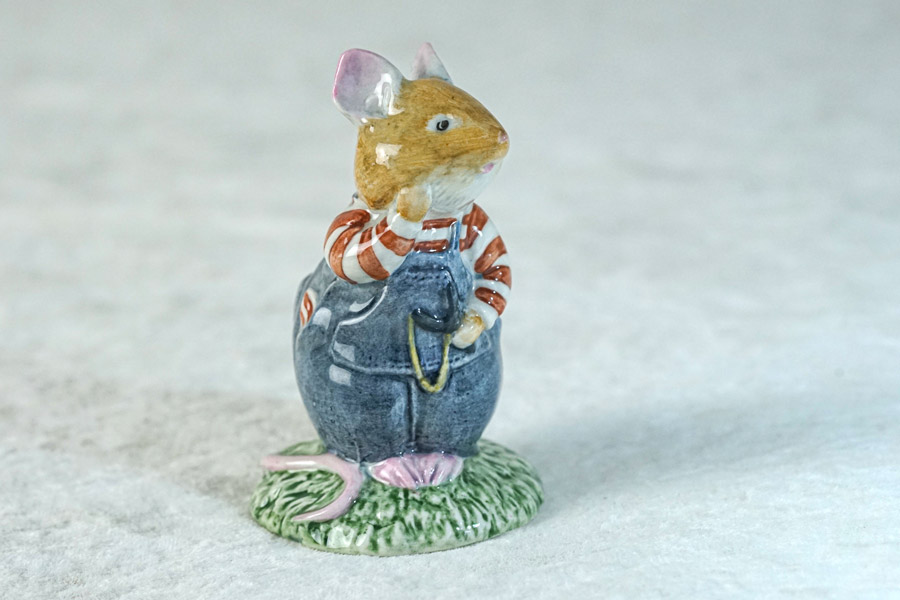 �֥��٥꡼�إå��� Wilfred Toadflax�ʥ�����ե�åɡ��ȡ��ɥե�å����ˤΥե������� H8.2cm��gt-1127