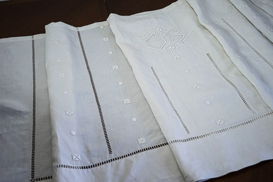 ������ǥ��Υۥ磻�ȥ���ɽ���CG�Υ�Υ����ɽ��Υɥ�ʥ٥åɥ�ͥ��gli-0382