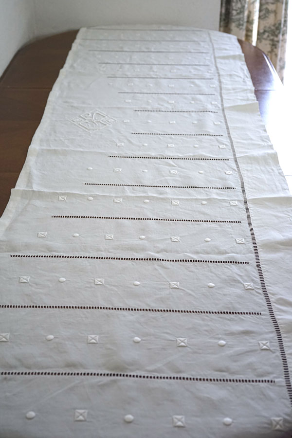 ������ǥ��Υۥ磻�ȥ���ɽ���CG�Υ�Υ����ɽ��Υɥ�ʥ٥åɥ�ͥ��gli-0382