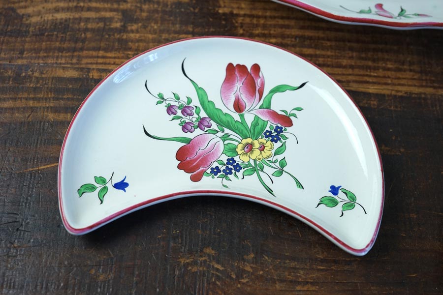 リュネビルLunevilleK&Gの三日月型手描ボタニカルプレートW21×D12cm6点