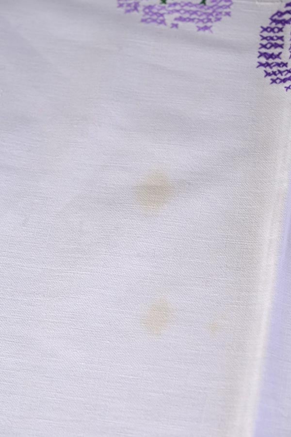 �ϥ󥬥꡼�ѡ��ץ�β��ƻɽ��Υơ��֥륯����128��127cm ge-1077