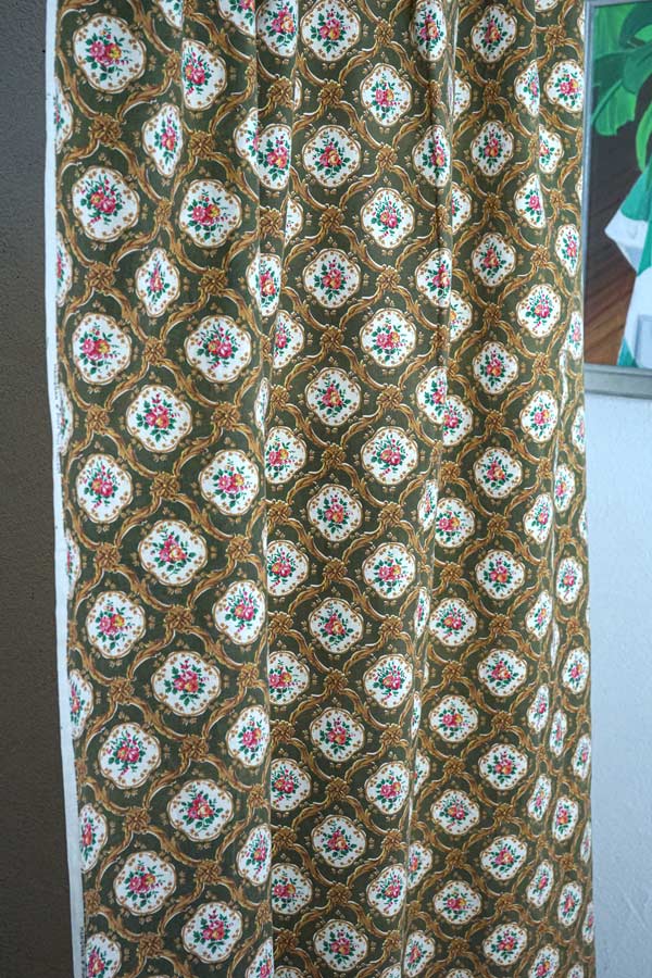 ������ơ����������ɤ��İ�������ƥꥢ���åȥ�ե��֥�å�W120��80cm gf-800