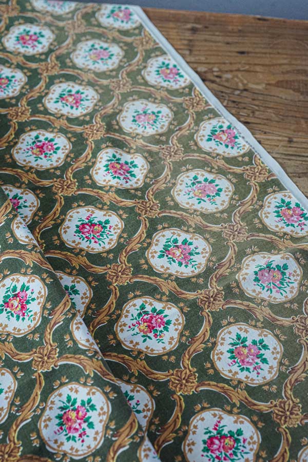 ������ơ����������ɤ��İ�������ƥꥢ���åȥ�ե��֥�å�W120��80cm gf-800