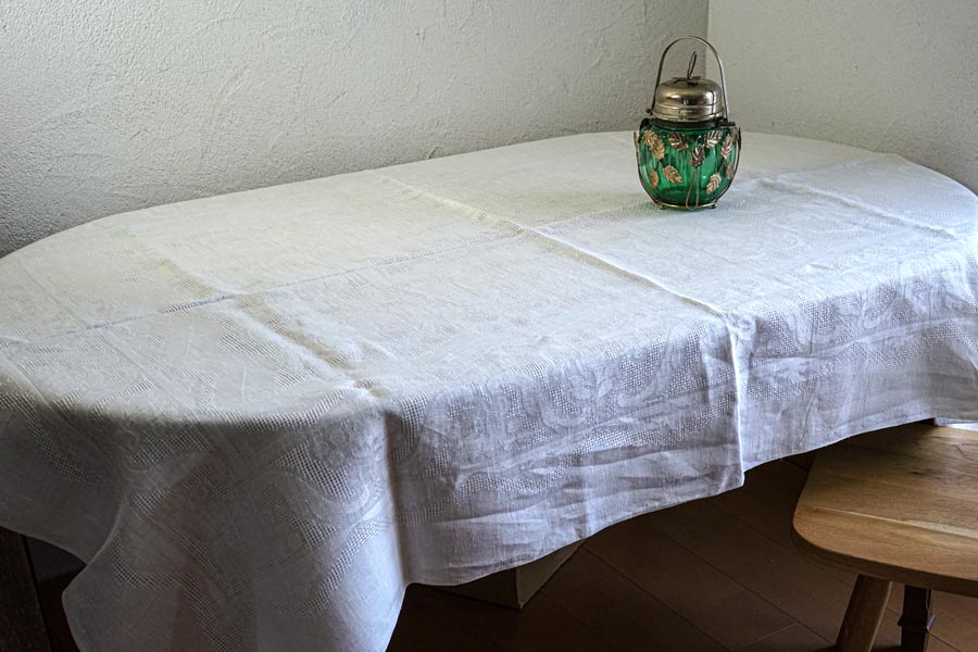 �Х�Ȼ���Υ����ȥ˥��Υ��ޥ������ơ��֥��ͥ�174��128cm1960ǯ�庢 gli-0371