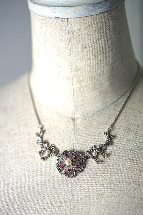 ܥإߥ󥰥饹ȥѡ뤬åȤ줿С˥ޡȤΥͥå쥹ga-1051