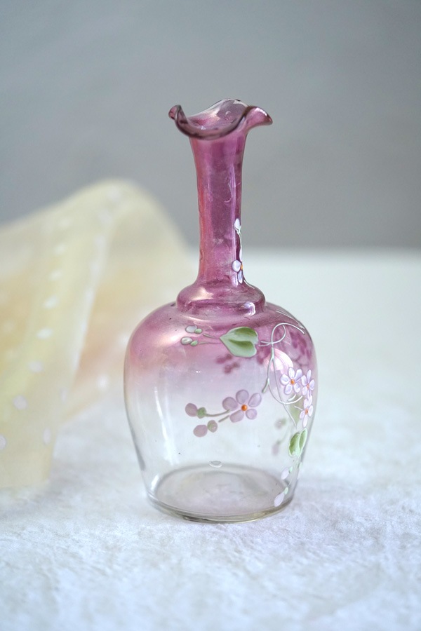 ����ƥ������ѡ��ץ륬�饹�˥��ʥ��̤Υ��쥬��Ȥʥܥȥ�H19��W9cm gc-1789