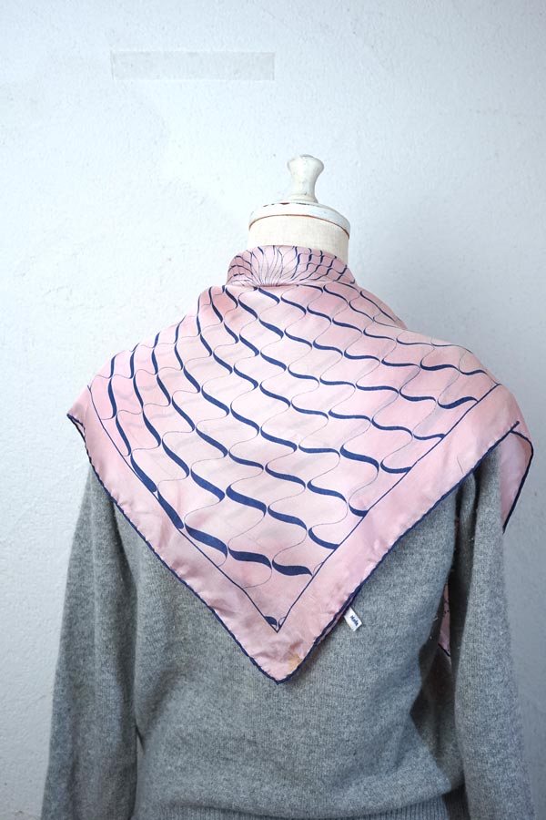 �ڱѹ������ơ�����Thinkell �����ȥͥ��ӡ��������֤Υ��륯�������աʥ����ꥢ����68��67cm gd-297