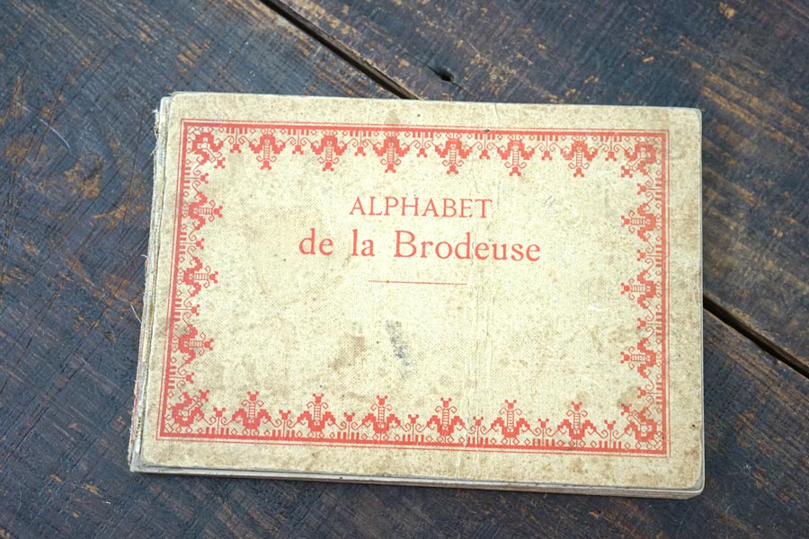 ŤDMCΥե٥åȻɽްƽ Alphbet de la Brodeuse gh-280