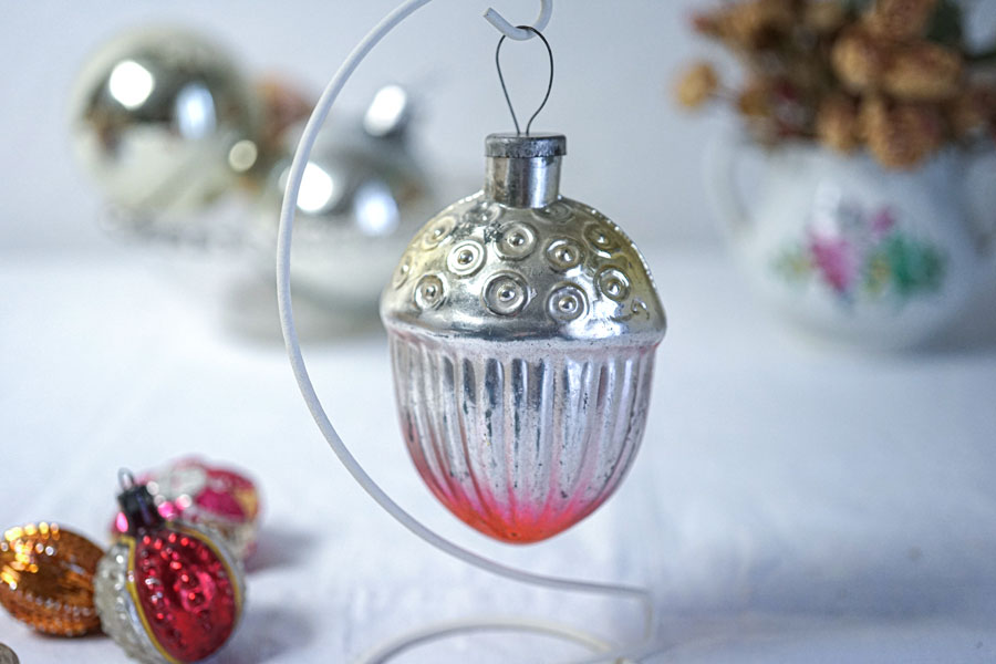 ポーランドのマーキュリーガラスのどんぐりのオーナメントH11.5cm 1940