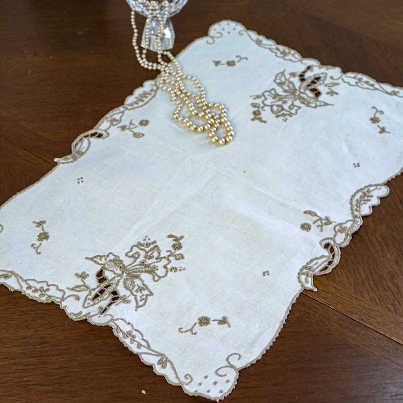 �衼���åѤΥ��åȥ���ɽ����������ơ��֥�ޥå�42��26.5cm ge-1165