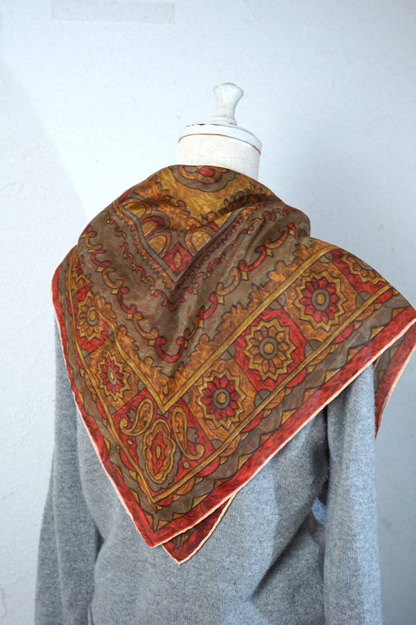 ��1940-50ǯ��۱ѹ������ơ��� �����ơ��ȥ������աʥ֥饦��ߥڥ����꡼����78��78cm gd-306