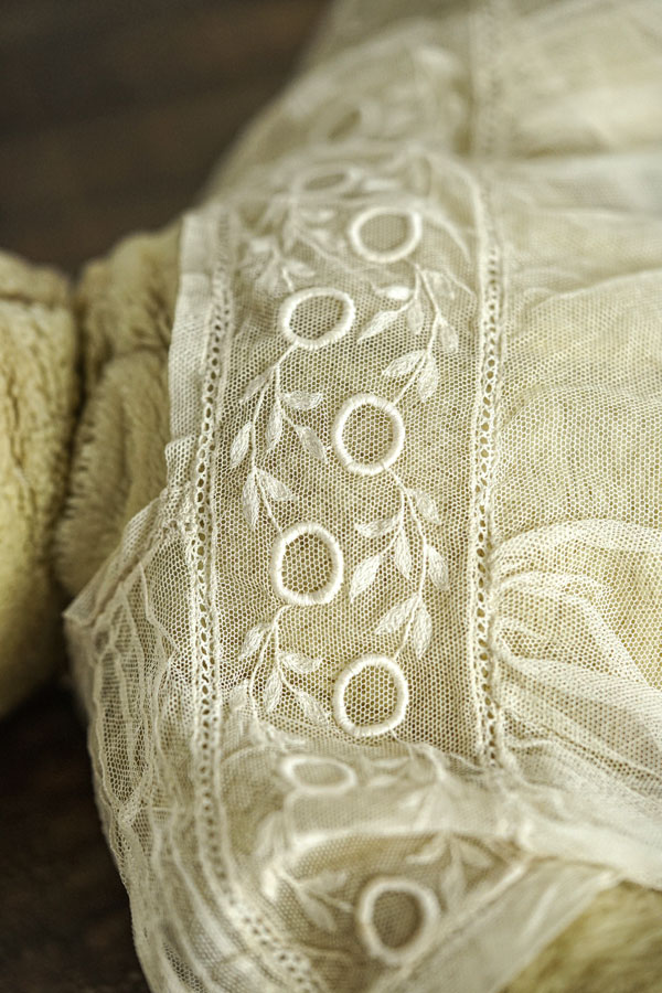 ���塼��˻ɽ��Υ֥饦�����夿�ե�󥹤Υ����ܥ꡼�Υ�����ơ����Υ٥�47cm gt-1063