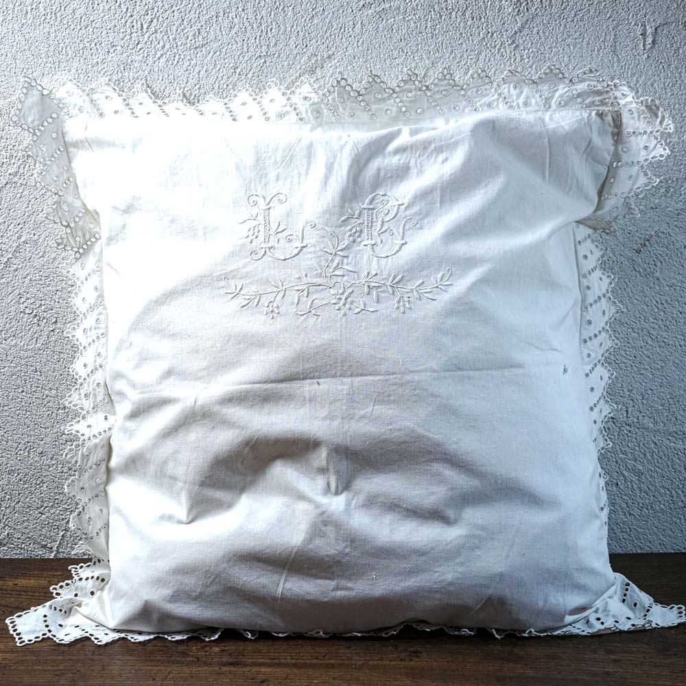 �ե�󥹥���ƥ����� LC��Υ����ȥܥ��˥����ɽ��Υե��ԥ�����������70��70cm�˥ۥ磻�ȥ�� ge-1179