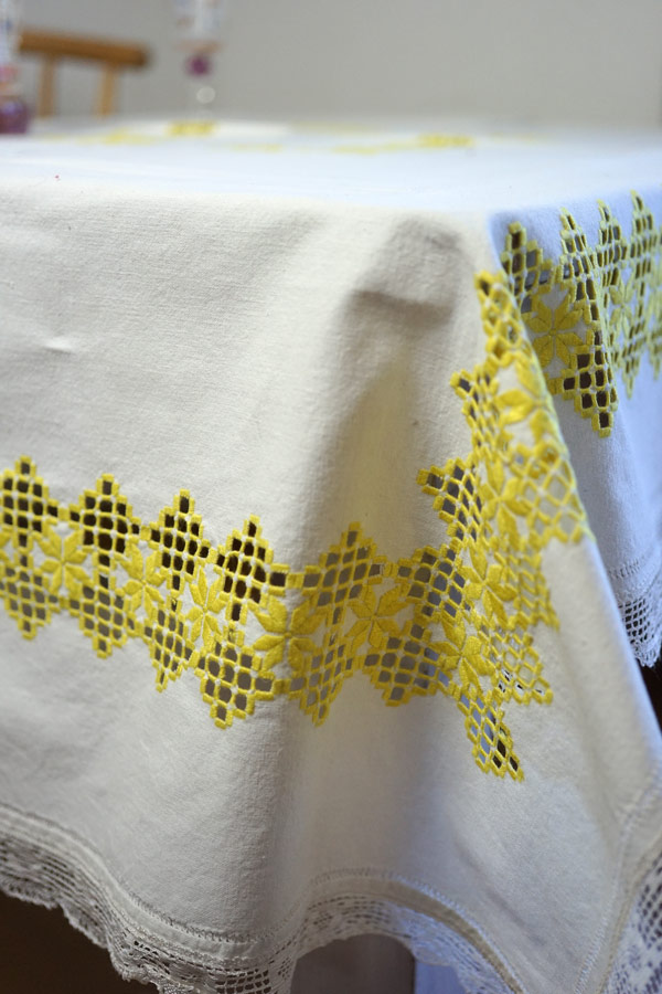 ��ͥ�˥��󥤥������Υ��åȥ���ɽ��ȥܥӥ�졼���Υơ��֥륯����156��107cm ge-1005