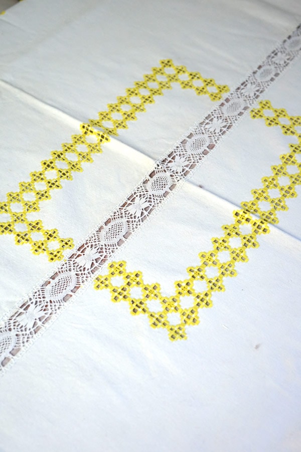 ��ͥ�˥��󥤥������Υ��åȥ���ɽ��ȥܥӥ�졼���Υơ��֥륯����156��107cm ge-1005