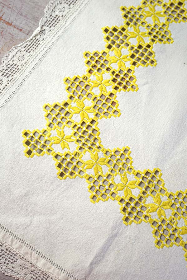 ��ͥ�˥��󥤥������Υ��åȥ���ɽ��ȥܥӥ�졼���Υơ��֥륯����156��107cm ge-1005