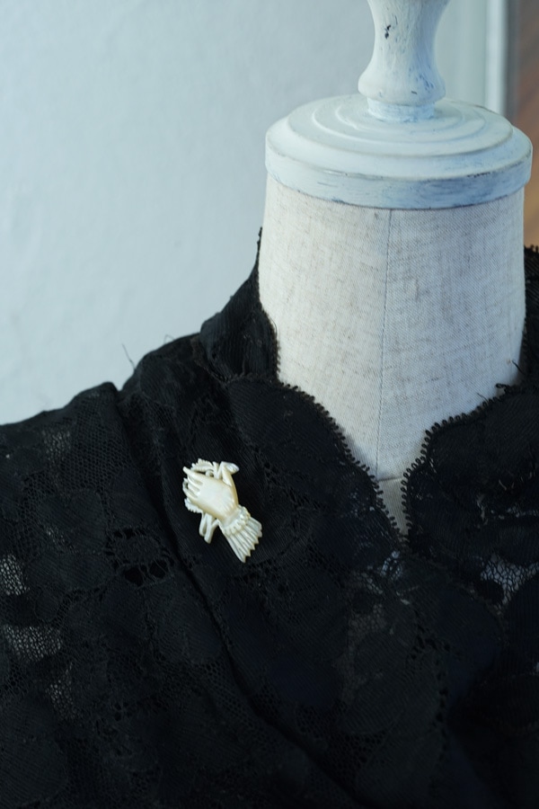 �����ꥹ�ǽв�ä��ޥ������֥ѡ���Υϥ�ɥ֥�����1920ǯ�庢 4.5��2.5cm ga-1129