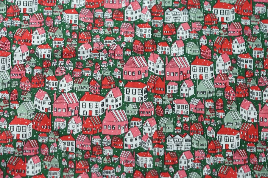 ��Хƥ�Liberty London Festive joy��Yule town�ۥ��ꥹ�ޥ��ѥå�����ѥ��åȥ���110��75cm gf-929