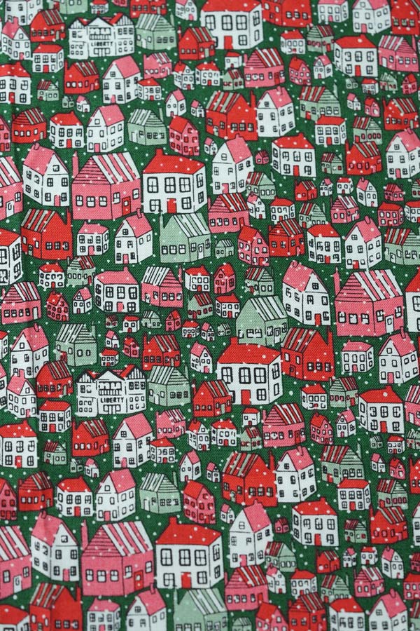 ��Хƥ�Liberty London Festive joy��Yule town�ۥ��ꥹ�ޥ��ѥå�����ѥ��åȥ���110��75cm gf-929
