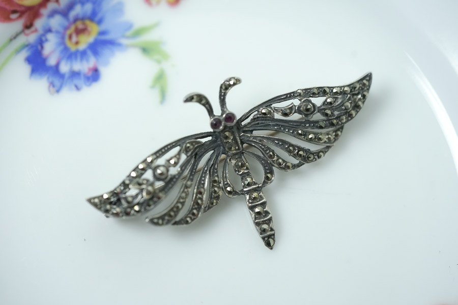 ����С��˥ޡ��������Ȥ˥����ͥåȤ�ĳ���Υ֥�����5.5��3cm ga-1190