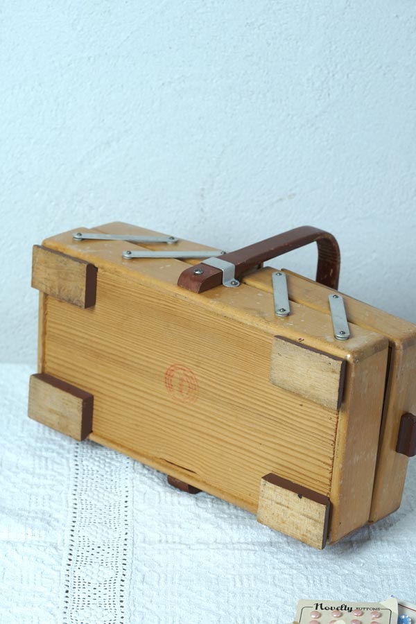 �ե�󥹤Υ������󥰥ܥå���35��17.5��14cm 1960ǯ�庢 gs-1535