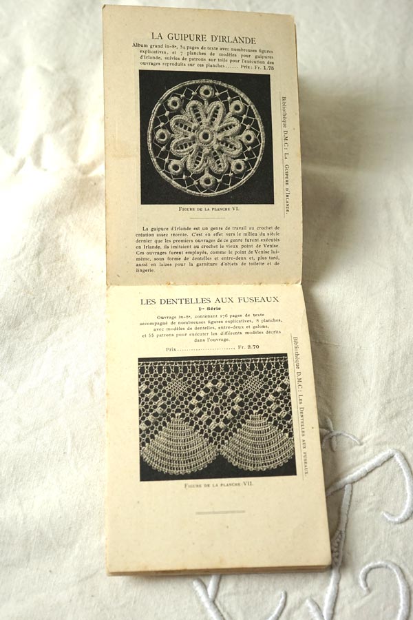DMC����Υ���ե��٥åȻɽ����ܡ�Alhpabet DE LA Brodeuse gh-283