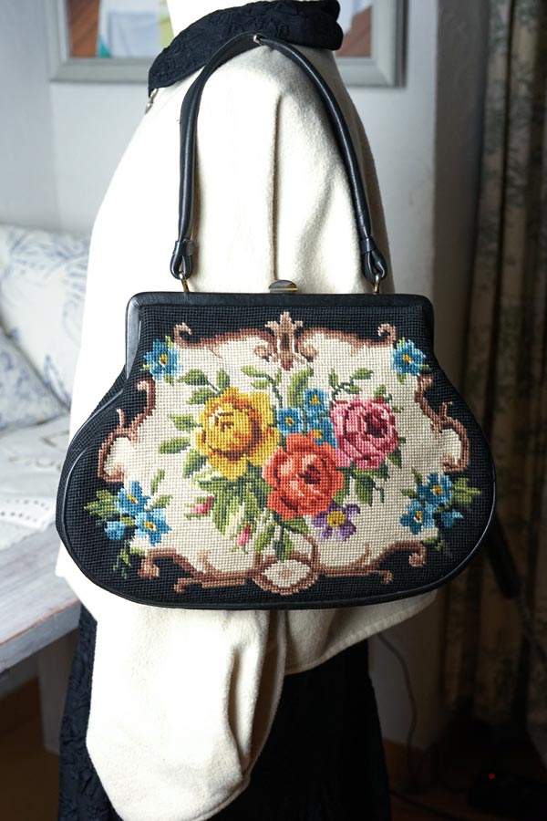 �ˡ��ɥ�ݥ���Ȥ��礭�ܤΤ�ޯ��ʥХå�W33��H24.5�ߣģ�cm gb-322