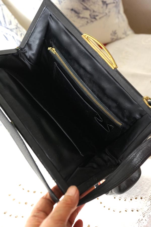 �ˡ��ɥ�ݥ���Ȥ��礭�ܤΤ�ޯ��ʥХå�W29��H24�ߣ�6.5cm gb-323