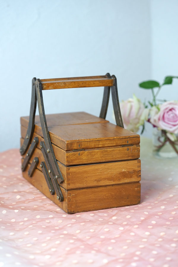 �ե�󥹥�����ơ�����ʪ�Υ������󥰥ܥå���1940ǯ�庢 gs-1516