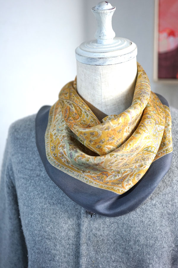 ��1960ǯ���Liberty of London ��̩�ʥܥ��˥������Υ�����ơ������륯�������� ���졼�ߥޥ������� 66��68cm gd-308