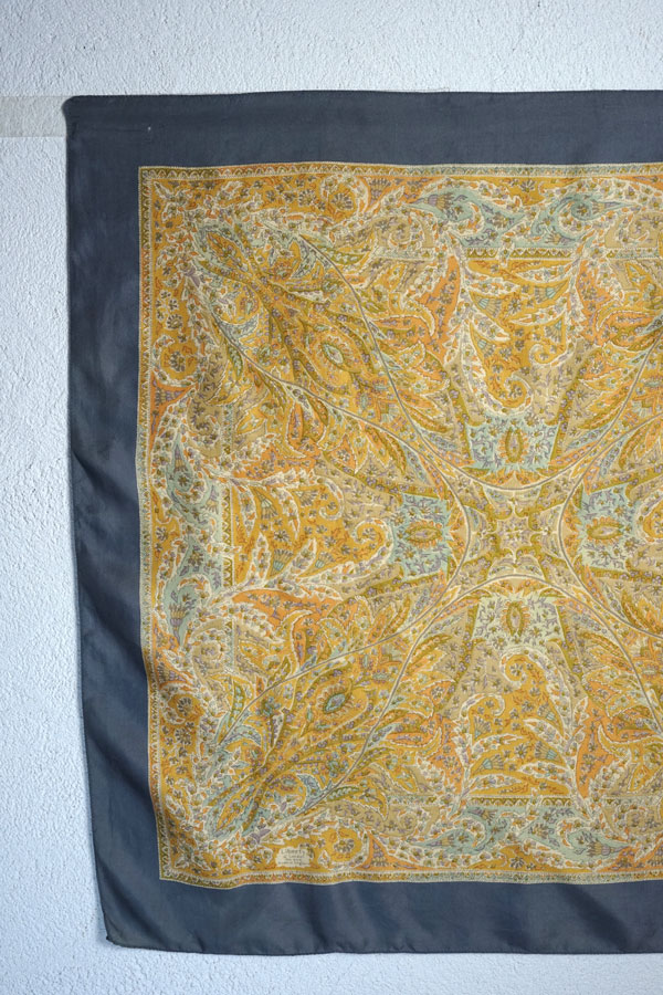 ��1960ǯ���Liberty of London ��̩�ʥܥ��˥������Υ�����ơ������륯�������� ���졼�ߥޥ������� 66��68cm gd-308