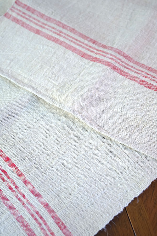 �ڥϥ󥬥꡼������ơ��������Ѥʼ꿥���ͥ�Υơ��֥���ʡ�����������֥饤��� 131��45cm gli-0407