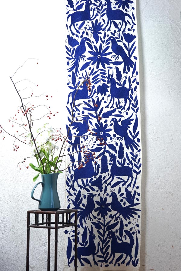 �ᥭ���������ȥ�²�Υƥʥ󥴻ɽ��Υơ��֥���ʡ����֤ο���ưʪ����44��190cm ge-1169