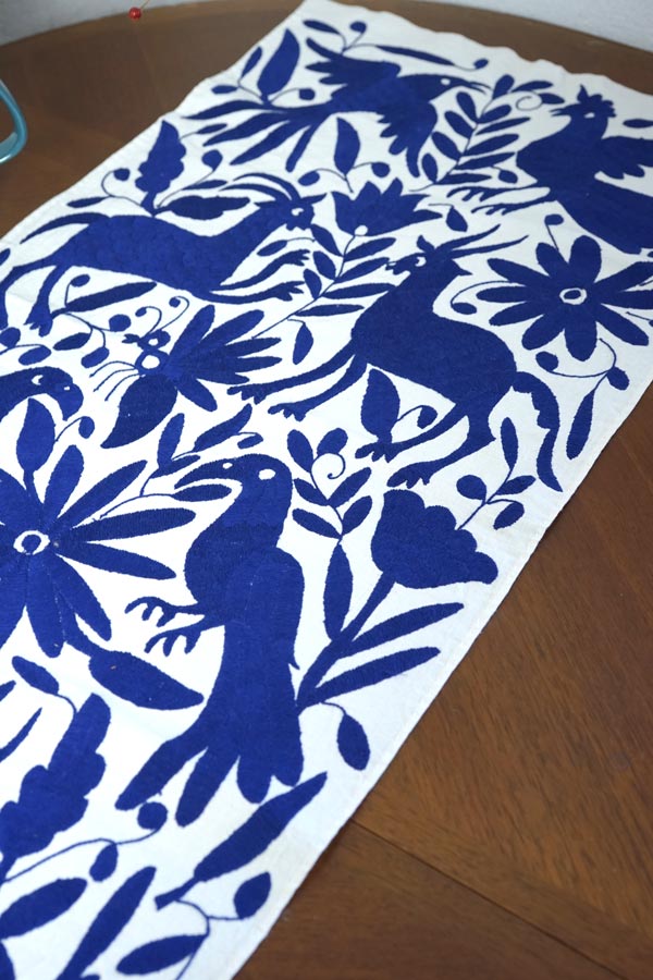 �ᥭ���������ȥ�²�Υƥʥ󥴻ɽ��Υơ��֥���ʡ����֤ο���ưʪ����44��190cm ge-1169