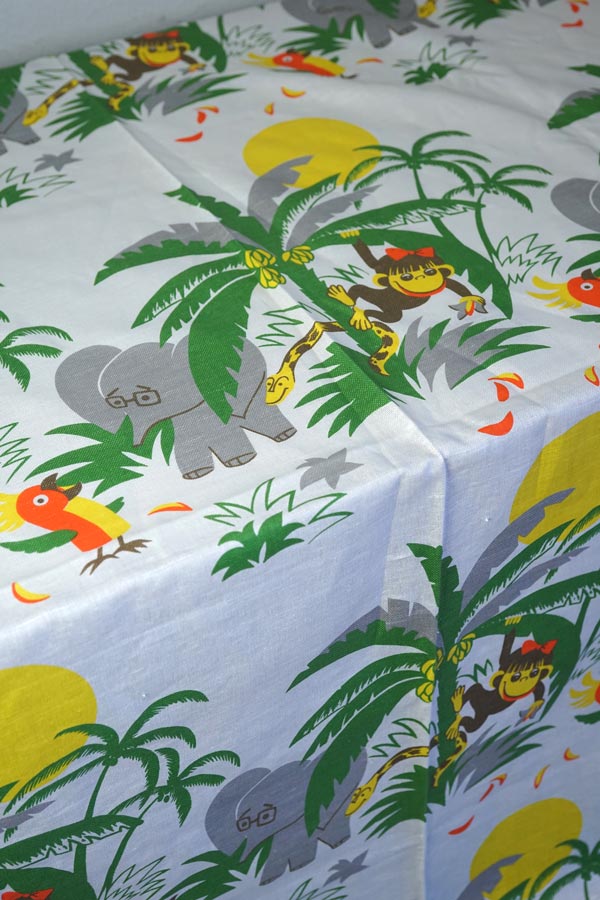 �����ȥ˥��βİ������Υ�����դΥ�ͥ�ե��֥�å�150��50cm gf-955