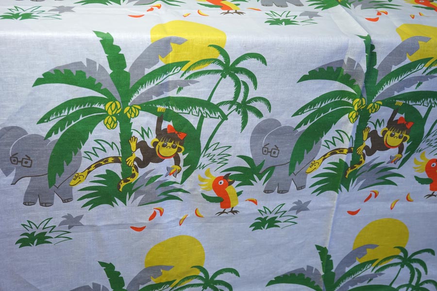 �����ȥ˥��βİ������Υ�����դΥ�ͥ�ե��֥�å�150��50cm gf-955