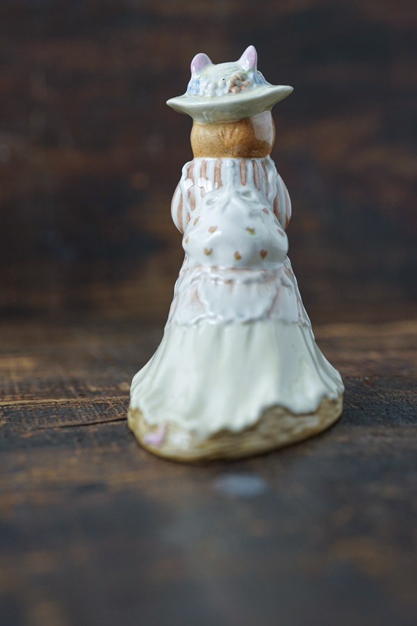 �֥��٥꡼�إå����ΤФ�ο���ʪ���Υݥԡ��������֥饤�ȤΥե�������1982ǯ gt-1101