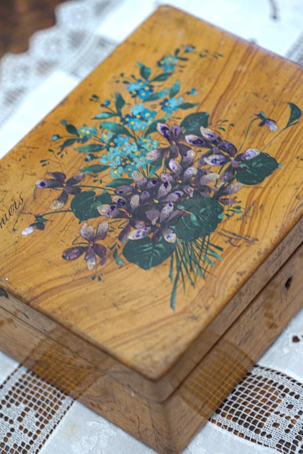 �⥷����̤Υ��奨�꡼�ܥå���W11.5��D8.5��H6cm��gk-567