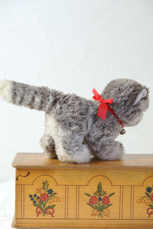 ���奿���դΤդ�դ�ͥ������1960-70ǯ�庢H16cm gt-1050