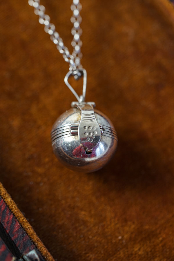 ᥭ󥷥С뷿åW2.2D1.8H2.2cm ga-1173