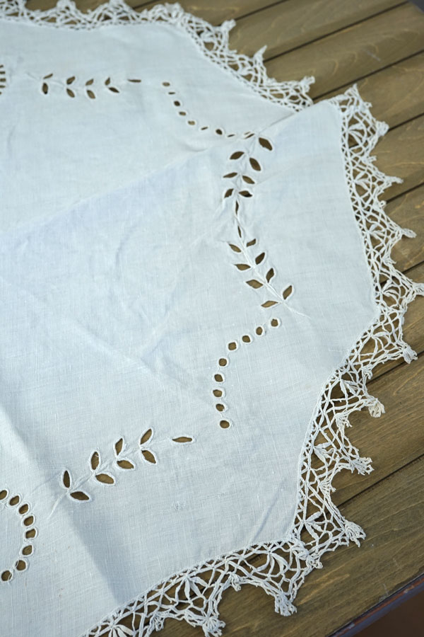 ��ͥ�˥��åȥ���ɽ��ȥܥӥ�졼���α���Υơ��֥�ޥå�W70cm ge-978